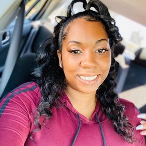 Meet your Posher, Ebony